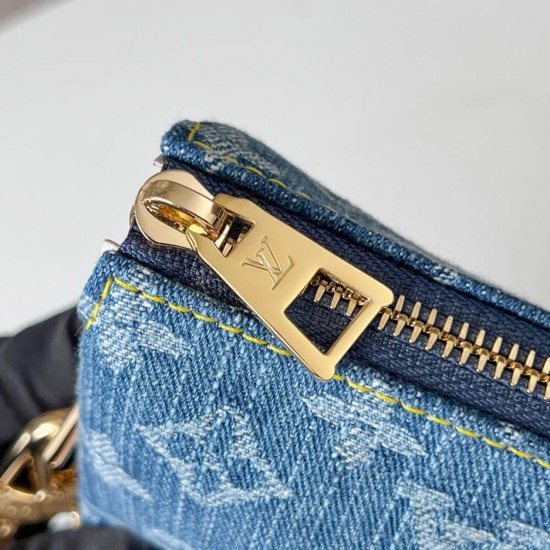 Replica Mirror Quality Louis Vuitton Coussin PM M24564
