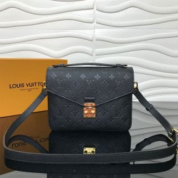 Replica Mirror Quality Louis Vuitton Pochette Metis M41487