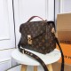 Replica Mirror Quality Louis Vuitton Pochette Metis M44875