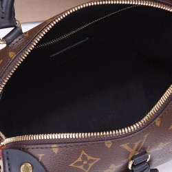 Replica Mirror Quality Louis Vuitton Petite Malle Souple Handbag M45571