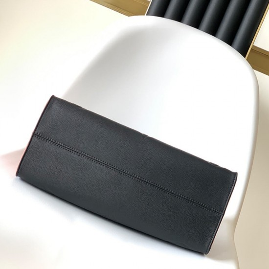Replica Mirror Quality Louis Vuitton OnTheGo MM M58522