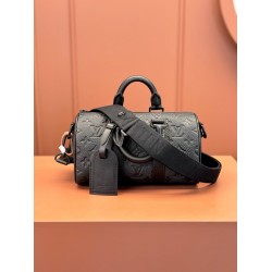Replica Authentic Quality Louis Vuitton LV Keepall Bandouliere 25 M20900