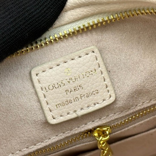 Replica Mirror Quality Louis Vuitton CarryAll PM M24652