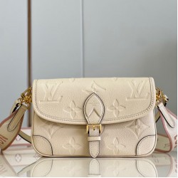 Replica Mirror Quality Louis Vuitton Diane M46388