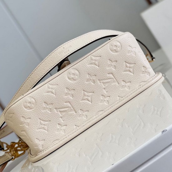 Replica Mirror Quality Louis Vuitton Diane M46388