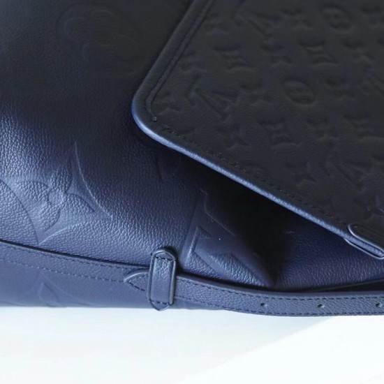 Replica Mirror Quality Louis Vuitton CarryAll MM M46669 Replica Mirror Quality Louis Vuitton CarryAll MM M46669