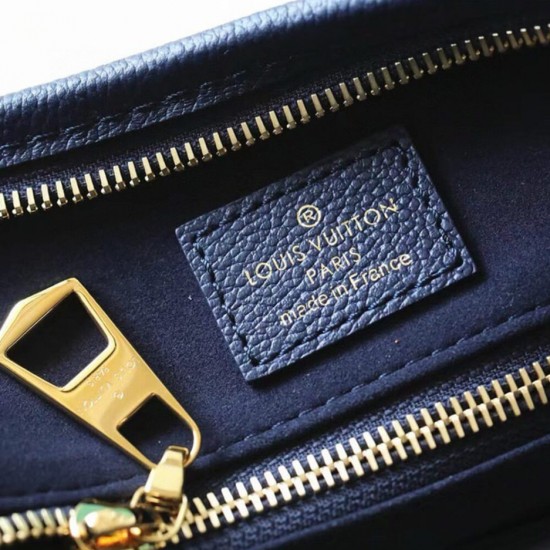 Replica Mirror Quality Louis Vuitton CarryAll MM M46669 Replica Mirror Quality Louis Vuitton CarryAll MM M46669