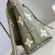 Replica Mirror Quality Louis Vuitton CarryAll PM M46672