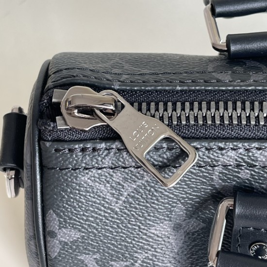 Louis Vuitton Keepall XS M45947 Louis Vuitton Keepall XS M45947